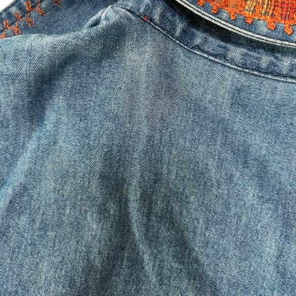 Vintage 90s Keren Hart Fall Autumn Leaf Embroidered Denim Button Down Orange M - Picture 3 of 10